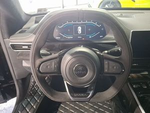 ลักชัวรี 2024 อี-มิรา วี6 รุ่นเฟิร์สอิดิชั่น คูเป้ ขับเคลื่อนล้อหลัง - Product Image 3