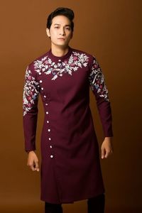 Resham Embroidery on Stylish Maroon Kurta & <b>Black</b> <b>Pant</b> Dress with Embellished Crystal Glass Beads,glass Stone,dabka <b>Work</b>@2024 - Product Image 2