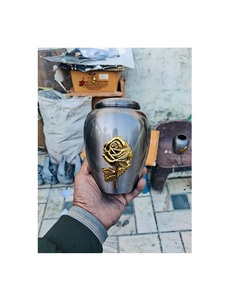 Urnes funéraires de haute qualité en aluminium de style américain, fabriquées en Inde pour les humains, avec application de pigeon, capacité de 220 pouces cubes - Product Image 2