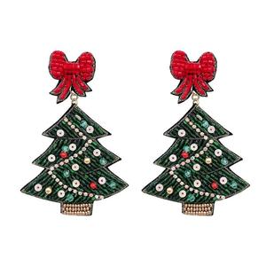 Boucles d'oreilles à broderie colorée de MD Handicrafts Bijoux faits à la main de conception d'arbre de Noël élégant pour les occasions de fête - Product Image 1