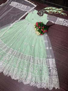 NEW PARTY WEAR ROBE EN FILET DOUX AVEC TRAVAIL DUPATTA - Product Image 5