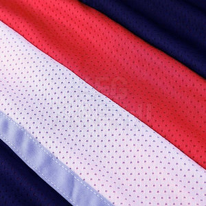 Uniforme de Baloncesto de Diseño Premium, Transpirable y de Alta Calidad, Hecho con Materiales Avanzados que Garantizan Comodidad y Larga Duración - Product Image 4