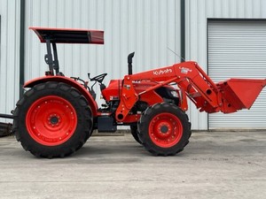 Kubota M Series รถตักดิน M62TLB รถแบคโฮ - Product Image 6