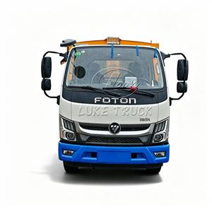 Camion compacteur de déchets haute performance 8m³ Foton Aumark avec benne triangulaire arrière pour la collecte des déchets urbains - Product Image 1