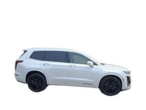 CT4V PREMIUM 2025, Sedán de Lujo Color Blanco Cristal, Bajo Kilometraje, Tracción en las Cuatro Ruedas, Motor 8L+, 400 CV, Transmisión Automática, 6 Bolsas de Aire - Product Image 5