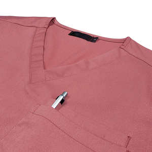 Nouvelle collection : Ensembles d'uniformes d'infirmière pour femmes, design élégant et personnalisé, en toile 100% coton, avec détection d'aiguilles - Product Image 2