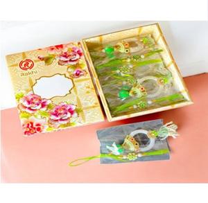 Grossiste indien Rakhi personnalisé parfait pour les cadeaux personnalisés et la livraison directe disponible en vrac - Product Image 2