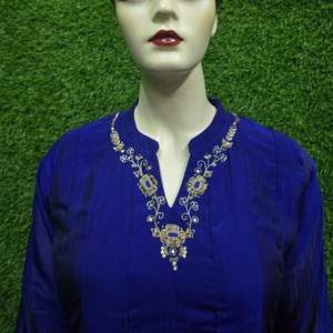 Elegante Anarkali Kurti Set con divisor Palazzo Chinon Dupatta Premium Glass Silk Étnico Puro Khatali Trabajo Mujeres Royal Blue - Product Image 5