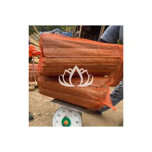 Tira dividida de bambú de Vietnam 2023 Mercado de tendencia caliente poste seco cerca gruesa de bambú materia prima - Product Image 1