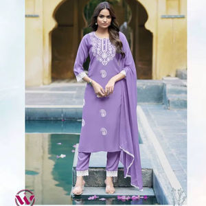 คอลเลกชันผ้าเรยอนสำเร็จรูปพิเศษสำหรับปาร์ตี้อินเดียและปากีสถาน - Product Image 1