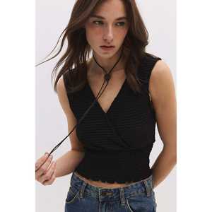 Body con Cuello en V y Pliegues en la Cintura - Product Image 1