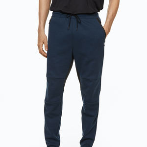 ชุดวิ่งขนแกะของผู้ชายชุดวอร์มแบบเรียบมีฮู้ดและกางเกงขายาวสวมใส่สบาย - Product Image 1