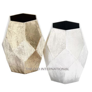 Juego de 3 Jarrones de Hierro para Flores, Estilo Costero, Lujosos, Hechos a Mano, de Aluminio, Forma Geométrica, Textura Negra, Precio Económico - Product Image 2