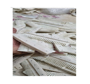 Peine de Hueso de Búfalo Natural, Artesanía Tradicional para un Cuidado Capilar Superior - Product Image 3