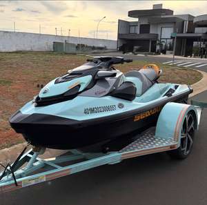 Moto Acuática de Alta Calidad en Venta \ Quadski de 4 Tiempos en Venta - Product Image 1