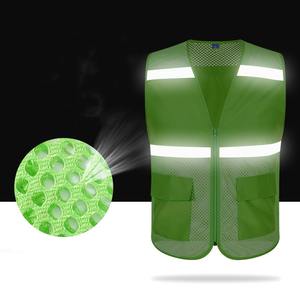 Chaleco Reflectante Multibolsillos al por Mayor, Chaleco Transpirable de Malla para Voluntarios Comunitarios - Product Image 2