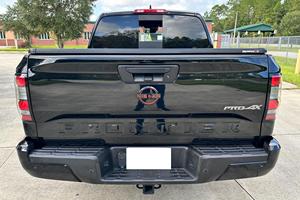 Nissan Frontier PRO-4X Crew Cab 4x4 2023 SUPER LIMPIO, LISTO PARA ENVIAR - Product Image 6