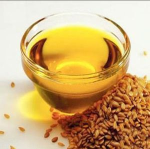 Huile de colza de haute qualité, vente directe |   Huile comestible pressée à froid, pure, sans additifs, adaptée aux familles - Product Image 1