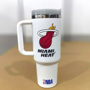 Gobelet isotherme en acier inoxydable de 40 oz de l'équipe <span class=keywords><strong>NBA</strong></span> <span class=keywords><strong>Miami</strong></span> Heat avec design de style américain, sans BPA et portable - Product Image 2