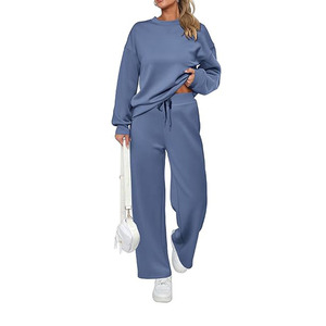 Ensemble de sport et de loisirs deux pièces pour femmes, veste zippée et pantalon de survêtement, pour les tenues de printemps, fabricants de vêtements - Product Image 1