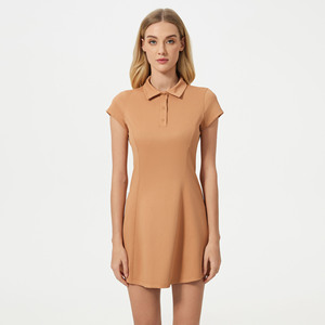 2025 Designer dames robe de Tennis avec violet manches courtes Shorts OEM équipe col montant demi fermeture éclair ensemble respirant avant Logo - Product Image 2