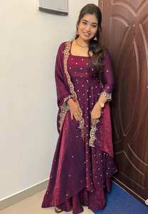 Nuevo Lanzamiento, Salwar Kameez de Moda, Hermoso y Suave, con Lentejuelas de Seda Espacial Bordadas, para Fiestas, de Secado Rápido, Diseño Moderno - Product Image 3