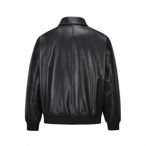 Blouson streetwear d'hiver en cuir PU à logo personnalisé pour homme, bombardier coupe-vent de style vintage pour les motocyclistes - Product Image 6