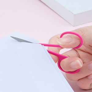 Ciseaux à cuticules pour manucure Surface de coupe incurvée Ciseaux de manucure russes tranchants - Product Image 6