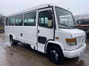 V-Klass Mini Hiace d'occasion 2018, conduite à gauche, 8L essence, automatique, cuir, ACC, Kei R18, Euro IV, 5 places, toit ouvrant panoramique - Product Image 4