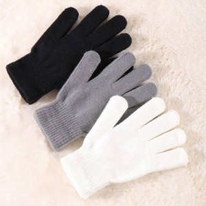 Gants d'hiver en tricot modernes avec chaleur thermique, poignets côtelés durables, doublure douce et confortable et design élégant pour les vêtements de mode - Product Image 5