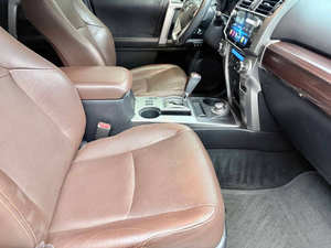 Voiture d'occasion abordable Toyota 4Runner Limited 2015 conduite à gauche - Product Image 4