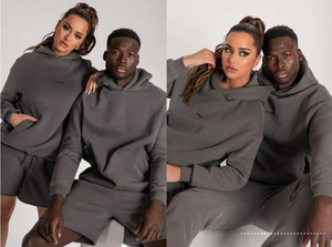 Vente flash : Ensemble de survêtement décontracté pour le sport, 2 pièces, sweat-shirt à capuche surdimensionné brodé d'été et short de sport avec poche, doux pour la peau, coupe-vent - Product Image 5