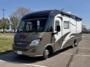 Autocaravana Plegable de Lujo 4x4 para Familias, Remolque de Viaje Todoterreno con Aire Acondicionado y Cocina, para 4-6 Personas, Entrega Rápida - Product Image 2