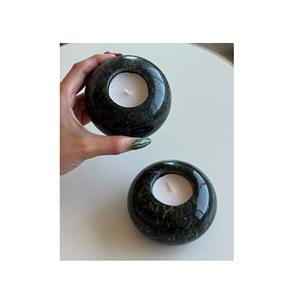 Porte-bougie élégants en marbre, conçus pour les salons de luxe, ajoutant une lumière chaleureuse et accueillante lors des rassemblements nocturnes entre amis. - Product Image 3