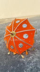 Handmade Nhung Trọng Lượng Nhẹ Đầy Màu Sắc Thêu Thiết Kế Kích Thước Nhỏ Thép Không Gỉ Xương Sườn Có Thể Gập Lại Ren Làm Việc Trang Trí Đám Cưới - Product Image 4