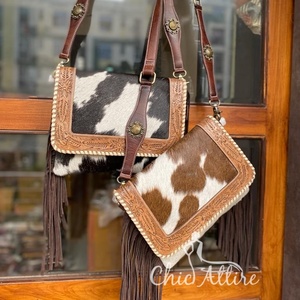 Bolsos cruzados informales de tamaño ideal para mujer con flecos de cuero marrón hechos a mano de piel auténtica occidental - Product Image 1