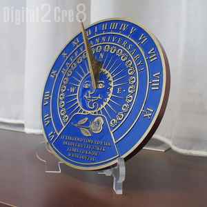 นาฬิกาแดดทองเหลือง สลักข้อความ ดีไซน์ทันสมัย เป็นมิตรกับสิ่งแวดล้อม ปรับเทียบสำหรับตำแหน่งของคุณ ของขวัญที่สมบูรณ์แบบสำหรับวันครบรอบ - Product Image 5