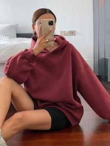 Sólido Borgoña Sudadera con capucha de gran tamaño Hombro caído Ajuste relajado Suéter de lana suave Sudadera Casual Invierno Streetwear Moda Top - Product Image 6