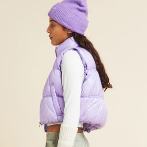 Veste en duvet matelassée d'hiver, imperméable, de couleur brillante, vestes courtes sans manches pour femmes avec logo personnalisé - Product Image 3