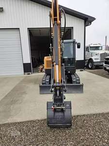 Mini d'occasion en bon état pour excavatrice CASE CX60C Dynapac sur chenilles avec moteur Isuzu, vérin hydraulique Kyb, roulements essentiels - Product Image 2