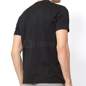 Vêtements de sport T-shirts de fitness de couleur unie pour hommes T-shirts de fitness à la mode Slim Fit pour hommes en stock - Product Image 3