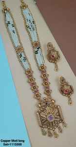 Ensemble de bijoux de mariage et de fête pour femmes, en alliage de cuivre plaqué or, de style traditionnel indien, tendance, comprenant des boucles d'oreilles et un collier - Product Image 2