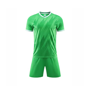 Ensemble de maillots de football pour hommes tendance, maillots et shorts de football en gros, maillot et shorts de football personnalisés - Product Image 1