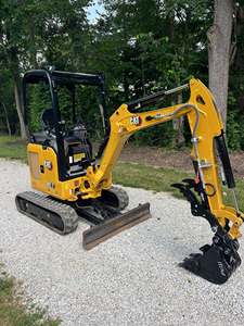 Mini-excavatrice sur chenilles Cat301.7 de bonne qualité avec moteur, haute efficacité opérationnelle, garantie 1 an, à vendre - Product Image 6