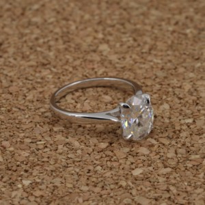 Anillo de diamante cultivado en laboratorio único brillante 925 corte ovalado de plata 2,50 quilates VVS2 IGI certificado joyería exquisita regalo de boda para mujer - Product Image 2