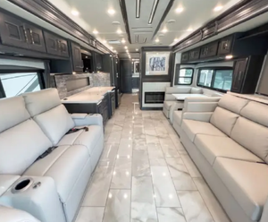 ราคาดีที่สุด ปี 2024 2025 Fleetwoods RV Discovery LXE 40M รถบ้านเคลื่อนที่ คลาส A มาตรฐานยูโร 5 รองรับผู้โดยสาร 4-6 คน สำหรับส่งออกทั่วโลก - Product Image 5