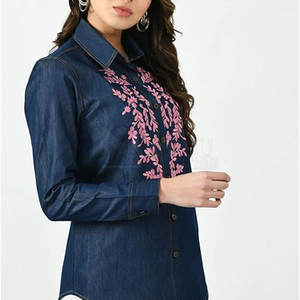 Camisetas de algodón orgánico para mujer, Camiseta de algodón de color personalizado liso, camisetas bordadas al por mayor personalizadas OEM - Product Image 2