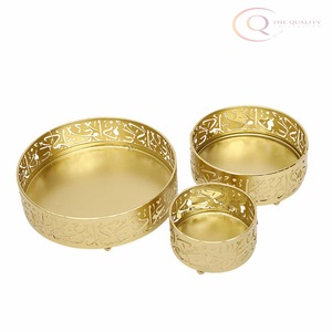 Plateau décoratif de luxe en acier inoxydable pour servir et présenter |   Mariages et occasions spéciales du Ramadan - Product Image 4