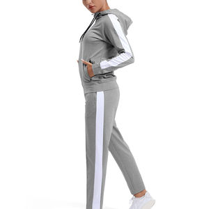 Conjunto Deportivo de 2 Piezas con Logotipo Personalizado, Top con Hombros Caídos y Pantalones Deportivos para Mujer, en Venta - Product Image 6