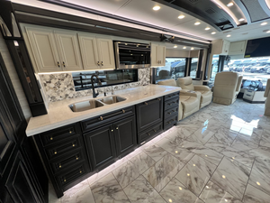 Autocaravana Tiffin A-L-L-E-G-R-O BUS 45OPP 2026 lista para la venta - Product Image 4